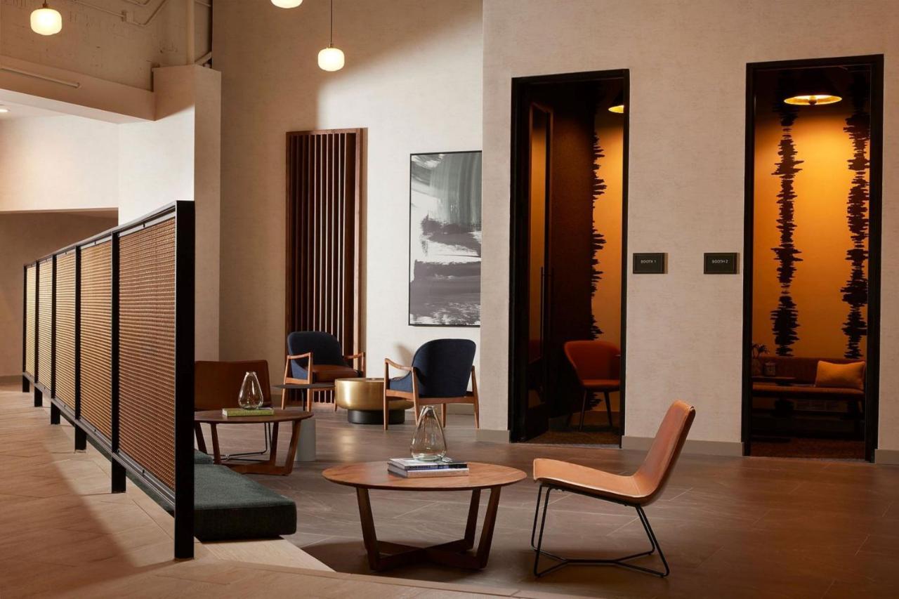 Sheraton Grand Rapids Airport Hotel Cascade Luaran gambar