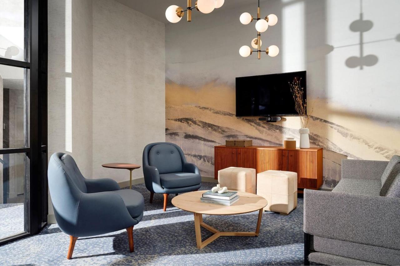 Sheraton Grand Rapids Airport Hotel Cascade Luaran gambar
