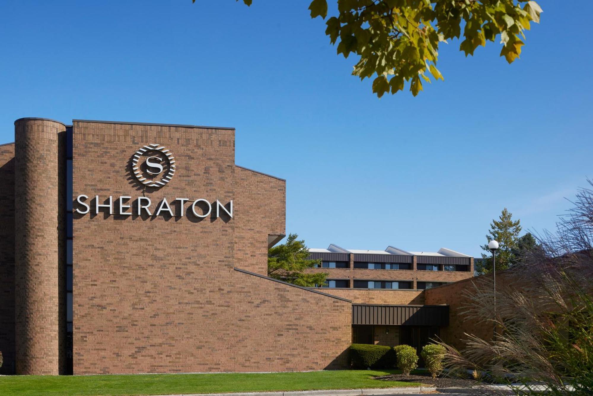 Sheraton Grand Rapids Airport Hotel Cascade Luaran gambar