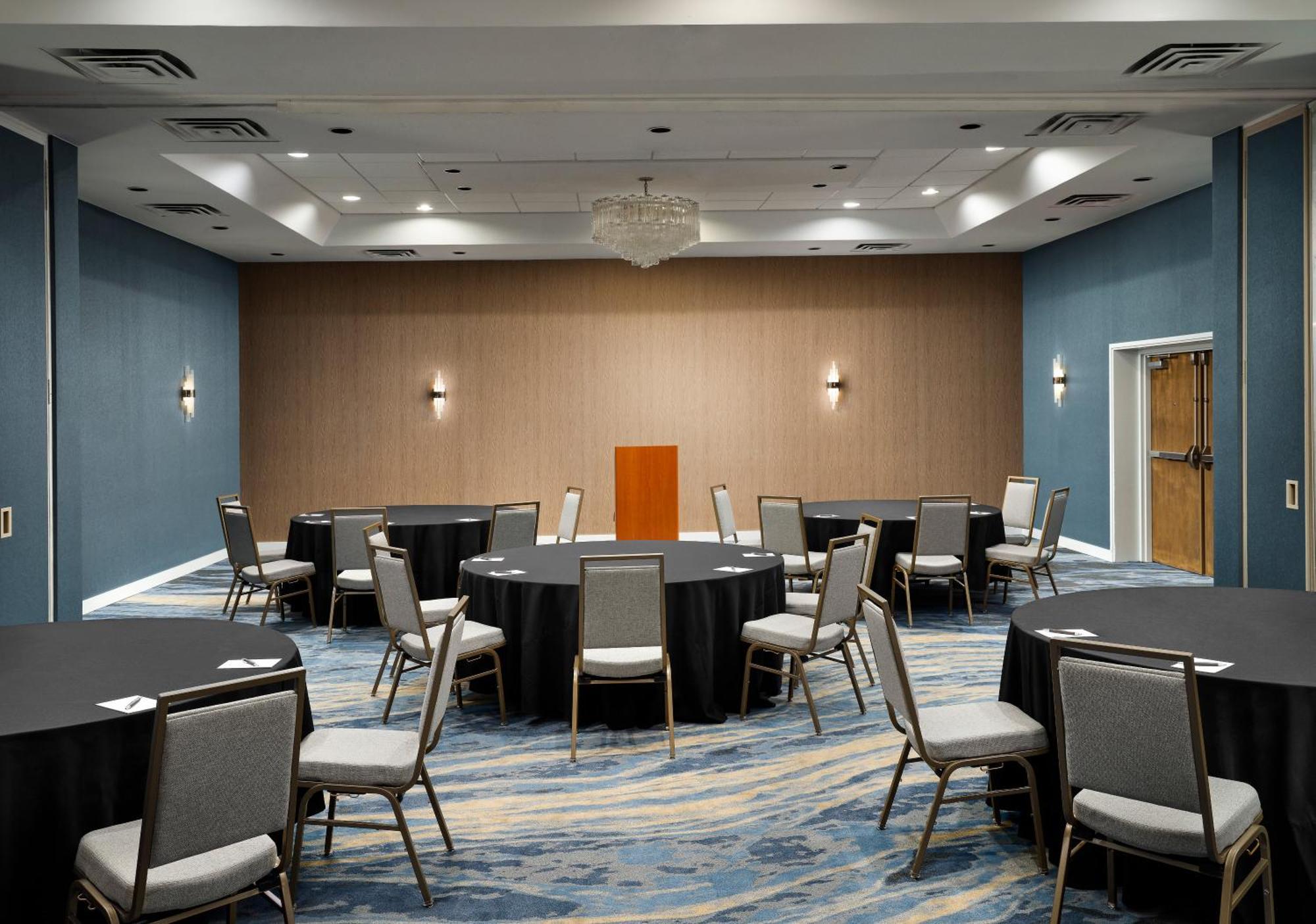 Sheraton Grand Rapids Airport Hotel Cascade Luaran gambar